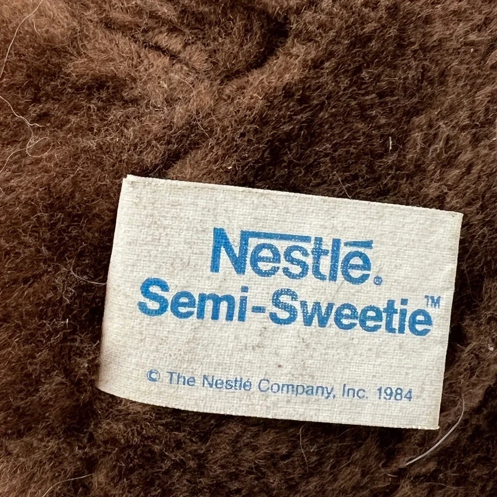 Vintage 1984 Nestle Scotchy and‎ Toll House Plush Mascot Advertising Pair Trudy
